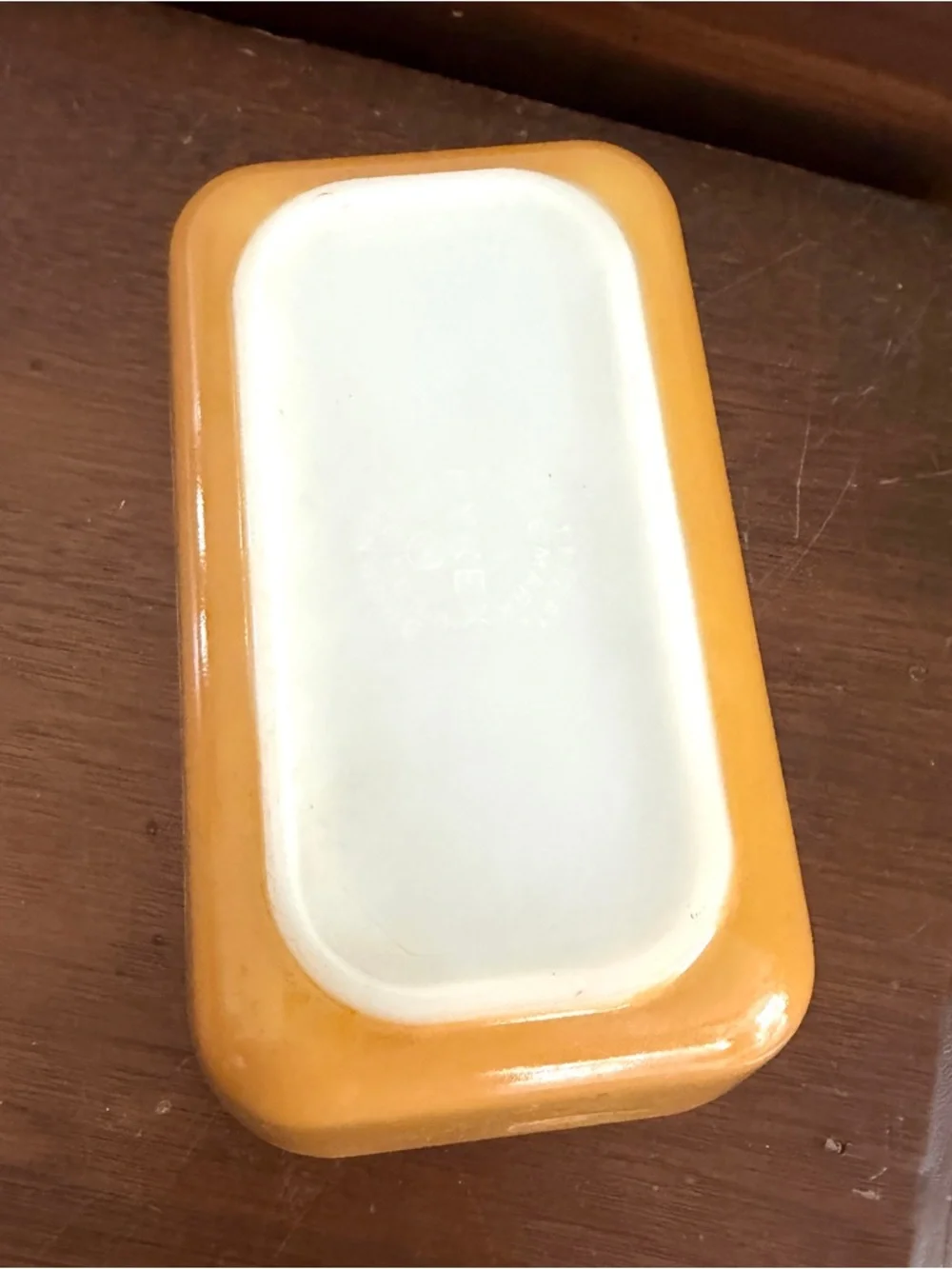 Vintage Pyrex Butterfly Gold Refrigerator Dish Without Lid 1.5 pint size 0502